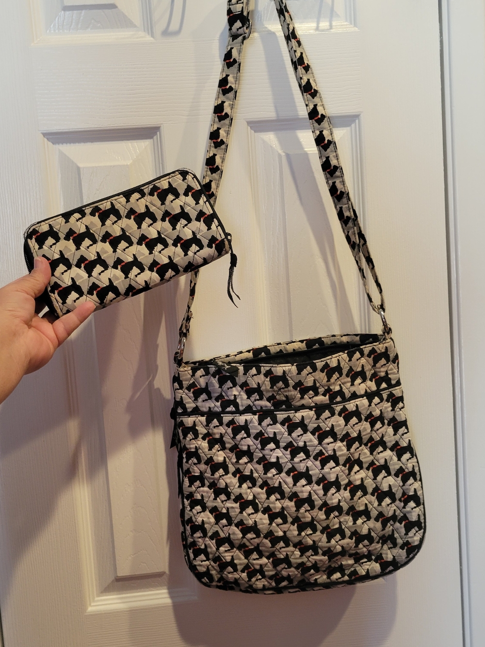 Vera Bradley Crossbody Bag and Wallet Set in Black and Cream